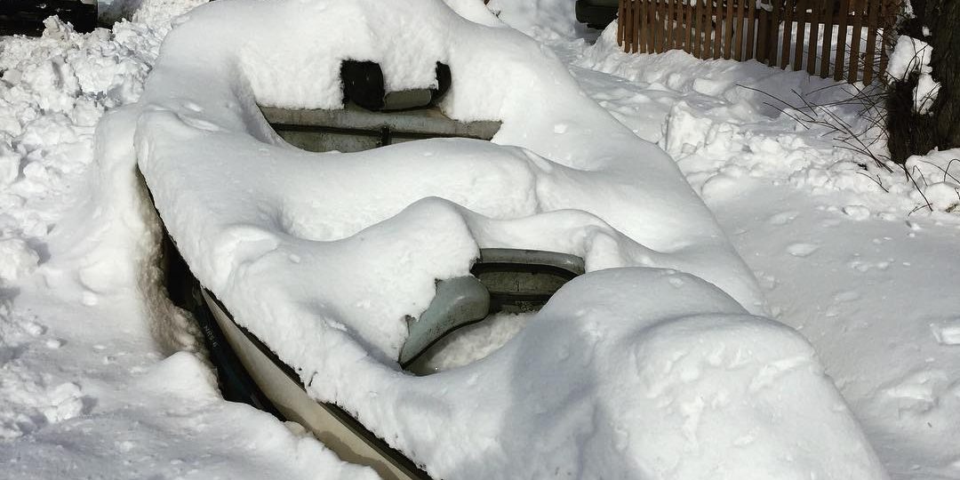 thom-chacon-snowy-drift-boat